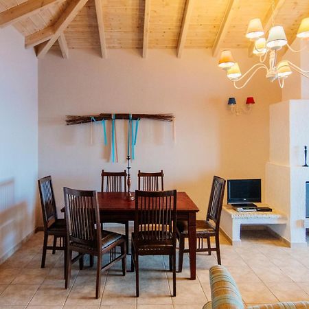 Apelon Tiritas Villas Leonidio Exterior photo