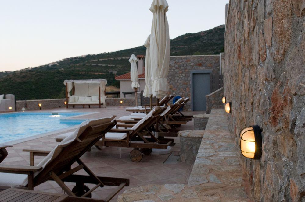 Apelon Tiritas Villas Leonidio Exterior photo