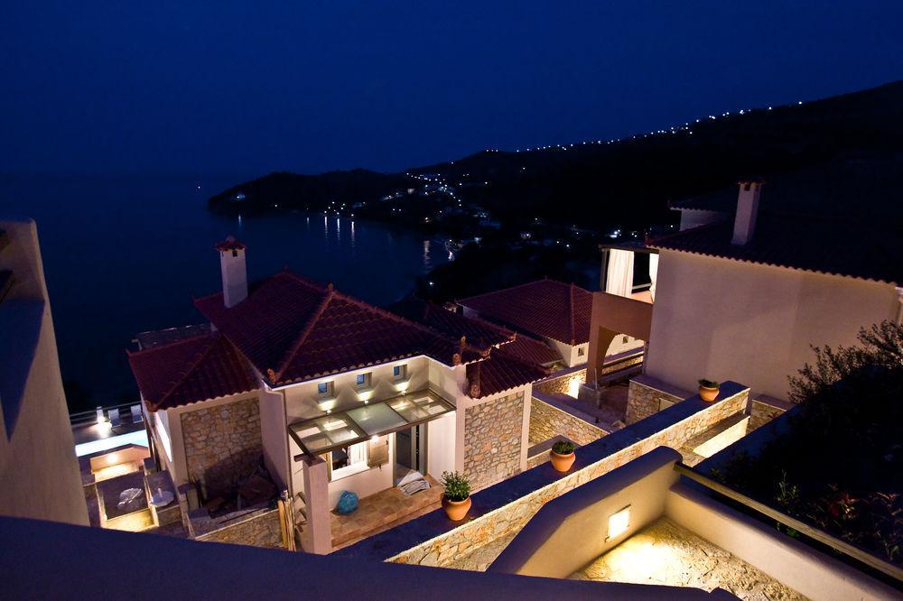 Apelon Tiritas Villas Leonidio Exterior photo